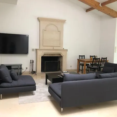 Villa Villa Spacieuse Avec Jacuzzi, Proche Metro Et Rer