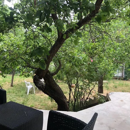 Villa Spacieuse Avec Jacuzzi, Proche Metro Et Rer